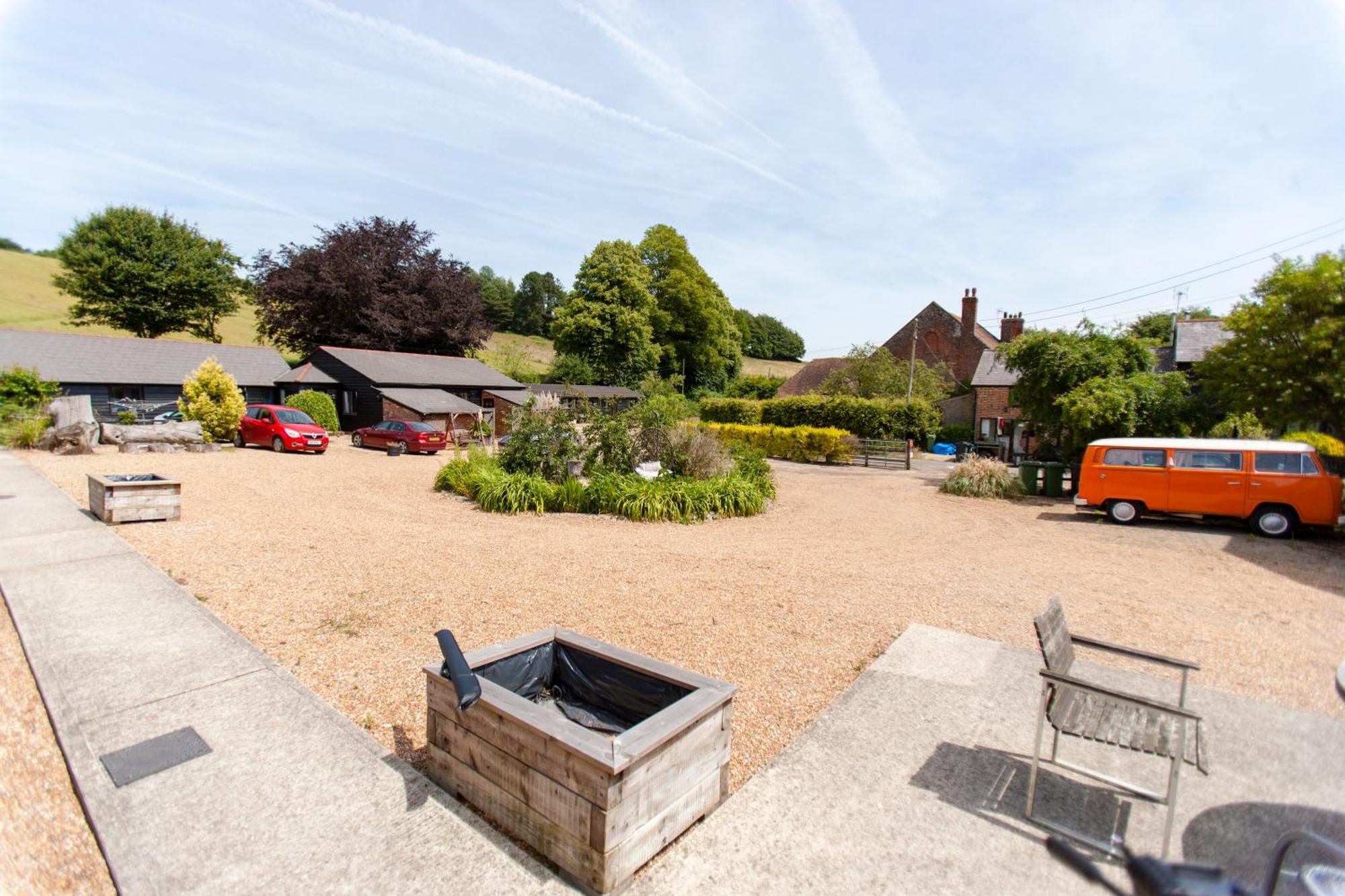 Five Cottages In Aonb And A Hobbit House! Canterbury Bagian luar foto