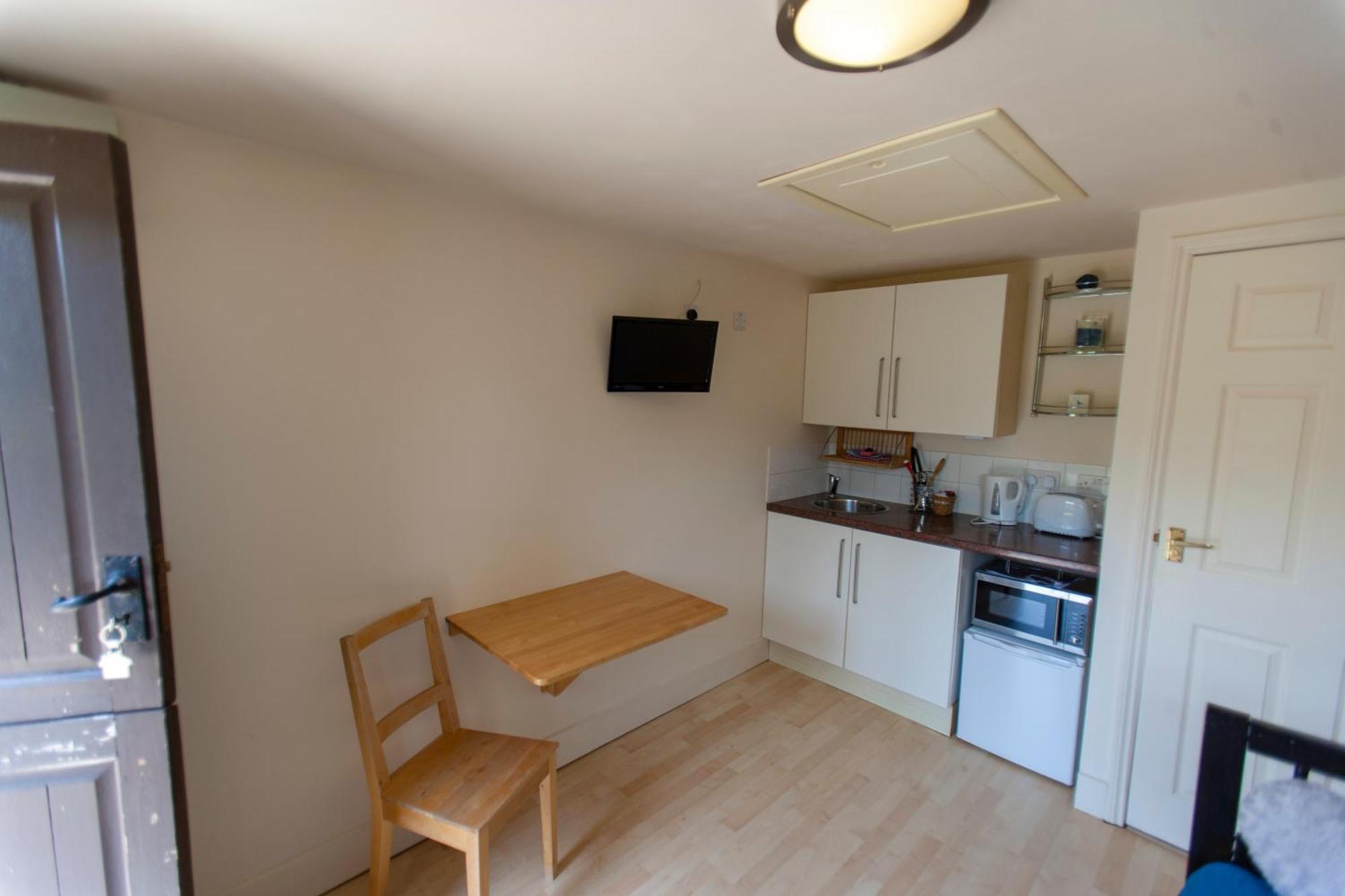 Five Cottages In Aonb And A Hobbit House! Canterbury Bagian luar foto