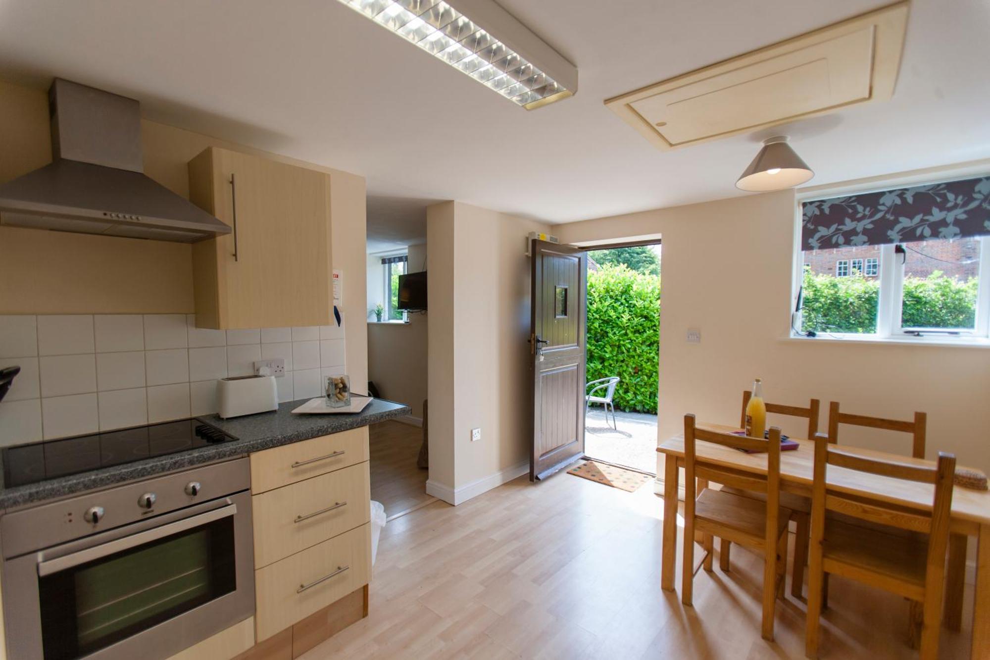 Five Cottages In Aonb And A Hobbit House! Canterbury Bagian luar foto